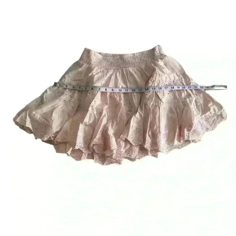 Guess Womens Tiered Eyelet Skirt Pink Roses Size Medium NWT - Picture 12 of 13